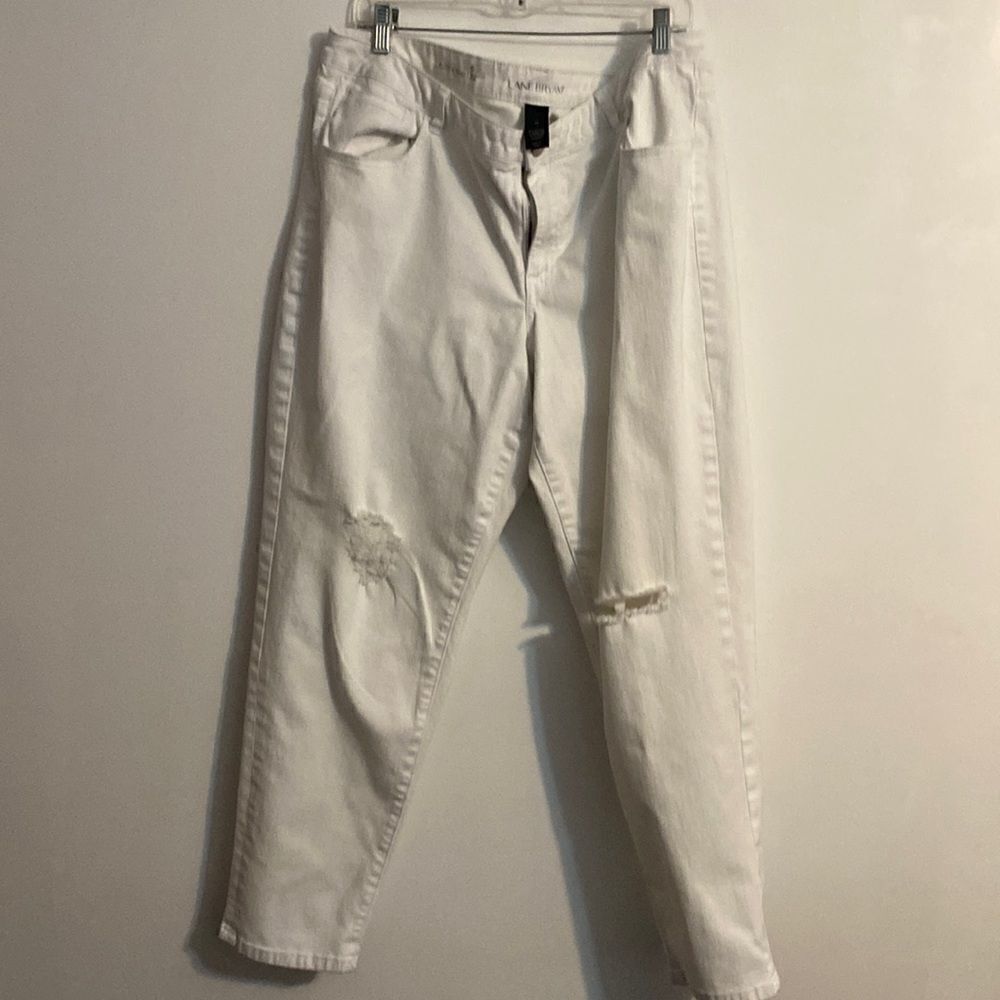 Lane Bryant White distressed Boyfriend jeans, size 20